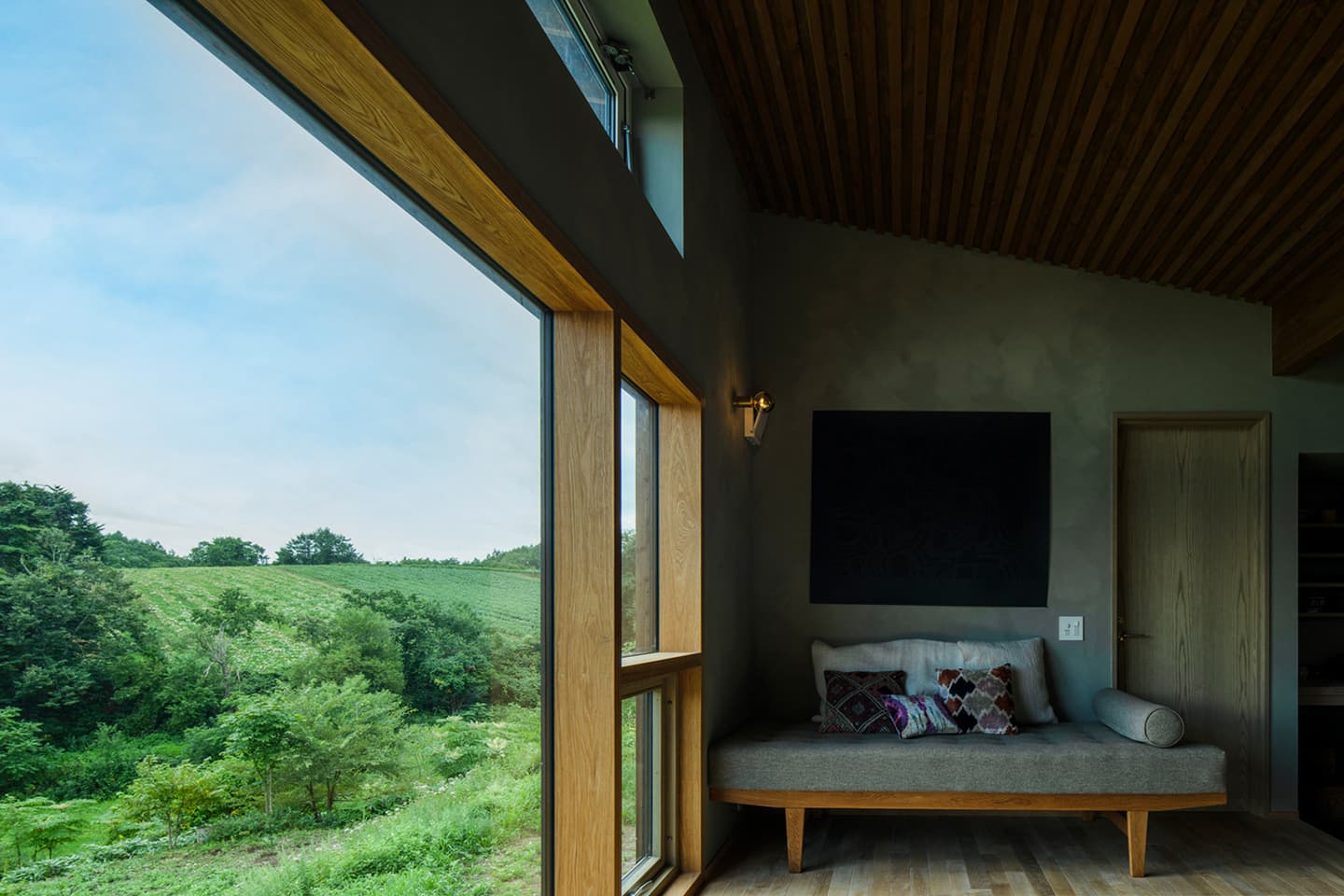 HOUSE&HOUSE〈栗山〉